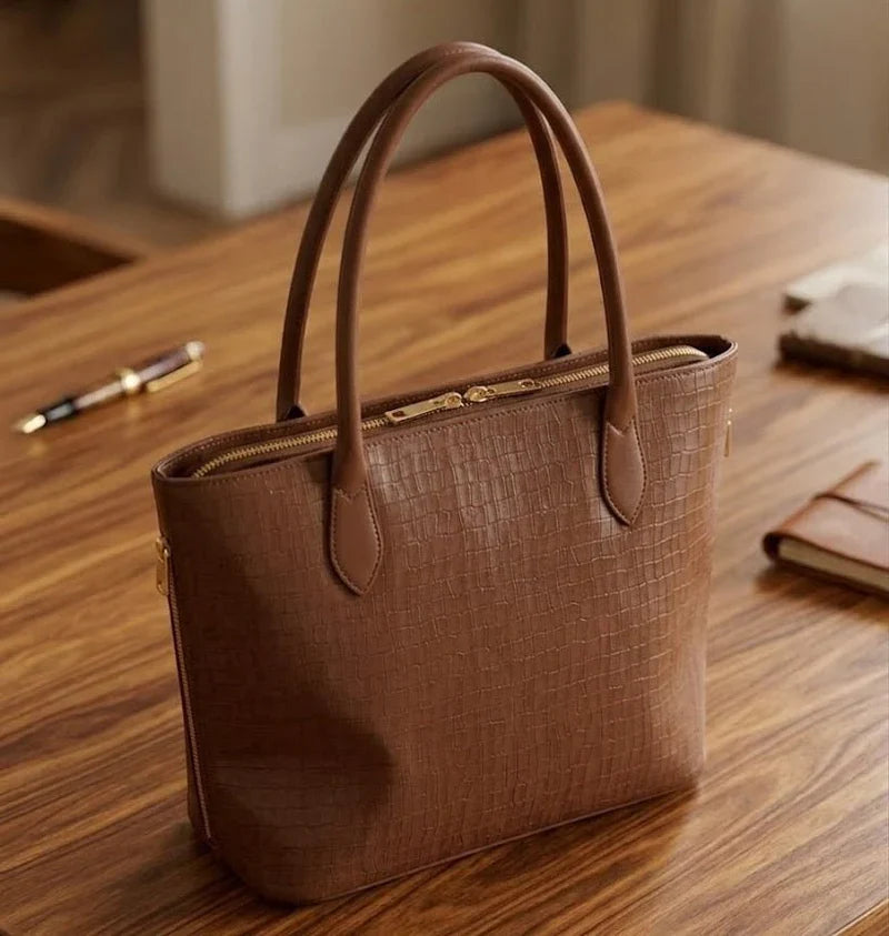 CROC ELEGANCE TOTE Lustelva™